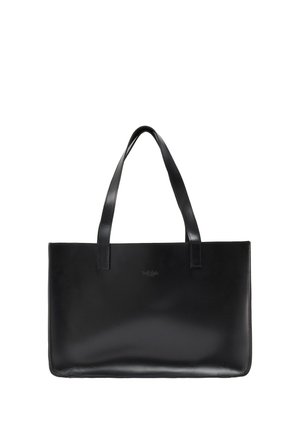 Schwarze rechteckige Ledertasche mit zwei Schulterriemen und einem kleinen geprägten Logo, das oben in der Mitte angebracht ist.