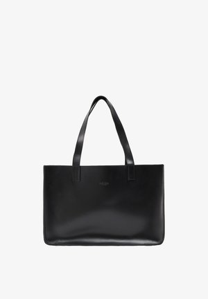 Schwarze rechteckige Ledertasche mit zwei Schulterriemen und einem kleinen geprägten Logo, das oben in der Mitte angebracht ist.