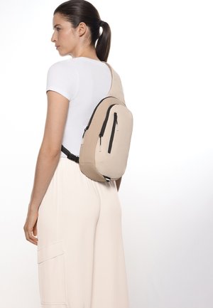 DUAL ADAPT - Cross body bag - light brown