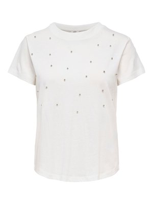 T-shirt bianca a maniche corte con piccoli borchie metalliche sparse sul davanti e scollo rotondo.