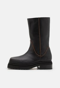 STACKED BOOT 2 UNISEX - Plateaustiefel - black/brown