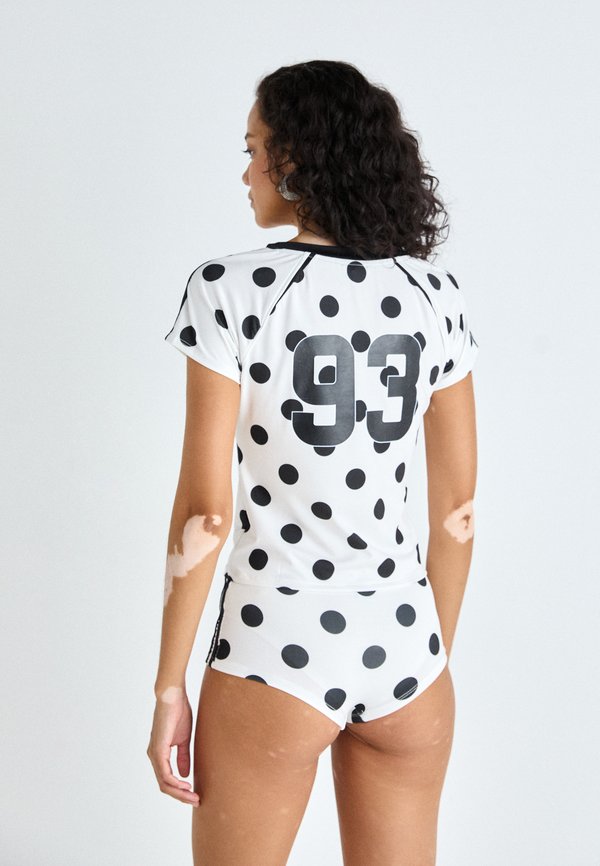 POLKA DOT FOOTBALL - Print T-shirt4