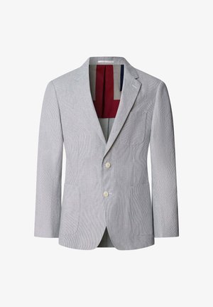Blazer para hombre de color gris claro con solapas con muesca, dos botones frontales, bolsillos parche y forro interior a bloques de color en rojo, beige y azul marino.
