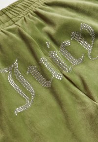 Juicy Couture TINA - Treniņtērpa apakšdaļas - mosstone