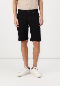 Pier One - Denim shorts - black denim Thumbnail Image 1