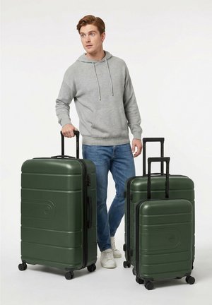 Redolz, WHEEL SUITCASE SET UNISEX - Kofferset - olive