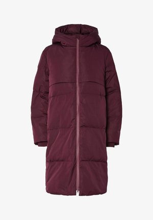 Piumino color marrone scuro con cappuccio, dotato di chiusura frontale con cerniera, maniche lunghe e design trapuntato con una texture liscia e leggera.