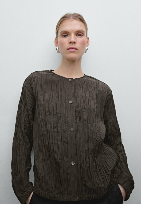 FLOWING PLEATED - STYLE  - Blouse