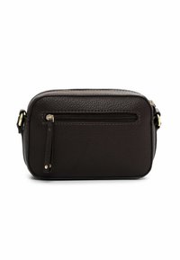 Borsa a tracolla in pelle marrone con superficie testurizzata, forma rettangolare e tasca con zip sul retro. Accessori in metallo color oro.