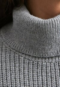 NA-KD Maglione - grey