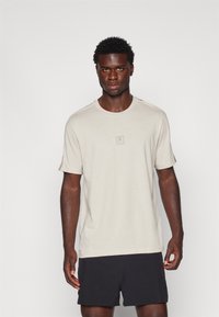 Champion CREWNECK SMALL LOGO - T-shirts print - beige