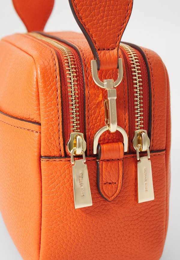 BRYANT CAMERA  - Handbag - orange punch3