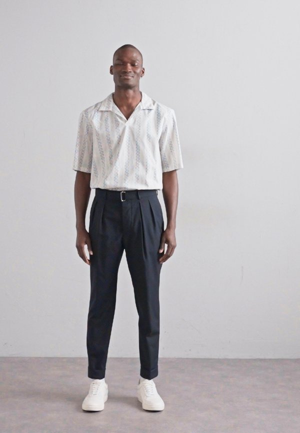 PIERRE  ITALIAN FRESCO - Chinos4