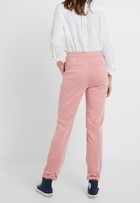 Vero Moda Tall Broek - red
