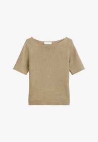 Unselected, summer sand