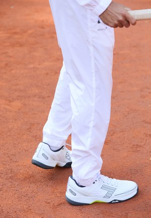EA7 Emporio Armani UNISEX - Tenisice za zemljane terene - white/asphalt