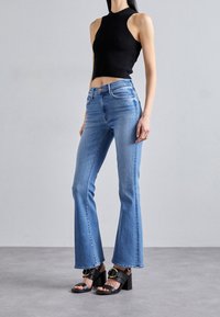 Mother Vaqueros bootcut - blue denim