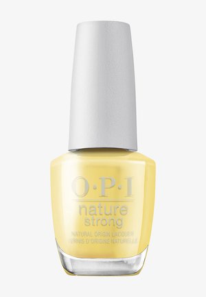 Flacon de vernis à ongles jaune OPI Nature Strong avec bouchon blanc, étiqueté vernis d'origine naturelle.