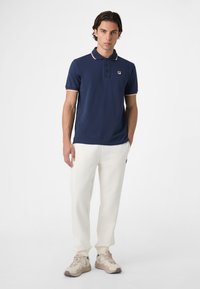 Fila BIELLA REGULAR TIPPED - Piké - black iris