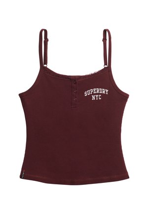 Burgundy ribbet tanktop med blonder, med knaplukning foran og hvid "SUPERDRY NYC" logo. Justerbare spaghetti-stropper.