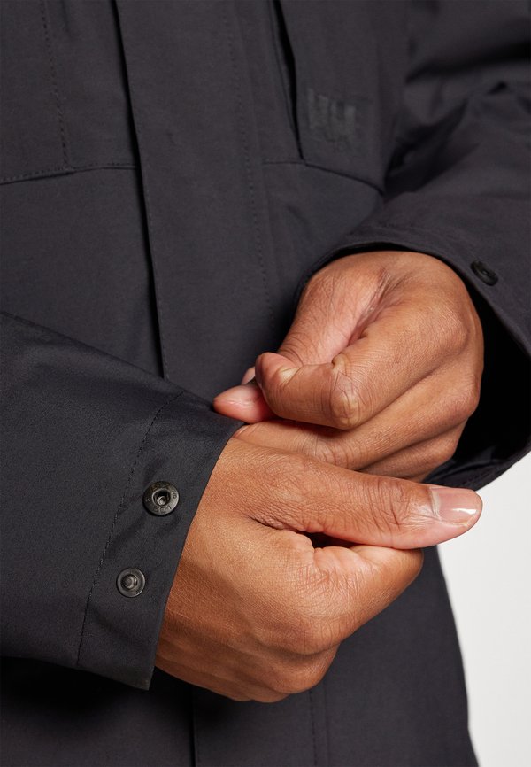 ESCAPE - Waterproof jacket3