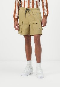 Nike Sportswear - WOVEN SHORT - Kratke hlače - parachute beige/black Minijatura 1