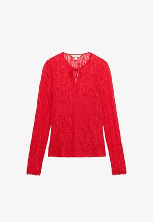 Czerwona, długorękawowa koronkowa bluzka z kwiatowymi wzorami i dekoltem w formie klucza z frontowym zapięciem na supeł.