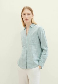 TOM TAILOR WITH SLUB STRUCTURE - Camicia - sea pine green