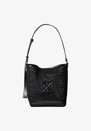 Calvin Klein EMBLEM BUCKET - Kézitáska - black