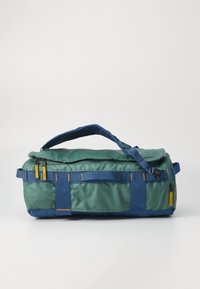 BASE CAMP VOYAGER DUFFEL 32L UNISEX - Sac week-end - duck green/shady blue