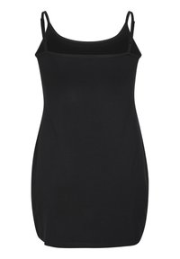 Top senza maniche nero realizzato in morbido tessuto, con spalline regolabili e vestibilità ampia, con una texture liscia e semplice.