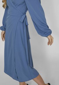 VILA WICKEL LANGÄRMELIGES MIDI - Denné šaty - coronet blue