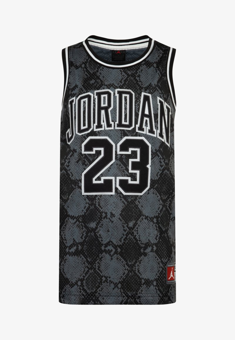 Sorte og grå ermeløs jersey med slangeskinnmønster, med "JORDAN" og "23" i hvitt, samt rød logomerke ved kanten.