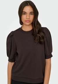 Dark brown short-sleeve sweater with puffed sleeves, round neckline, and soft texture. Casual fit with ribbed accents at sleeves and hem.