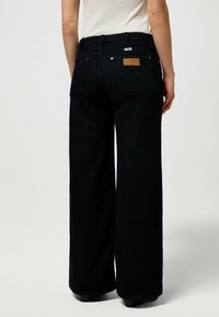 Wrangler - Wide leg