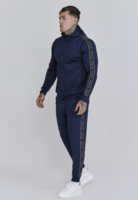 Thumbnail Image 2
