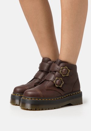 Dr. Martens, Boots à talons - dark brown