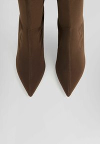 Bershka Botines de tacón - brown