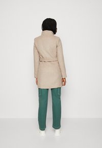 Vero Moda VMTWODOPE ciemnobrązowy