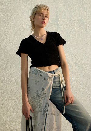 SUNSET LUAU TEXTURED TEE - Top - black