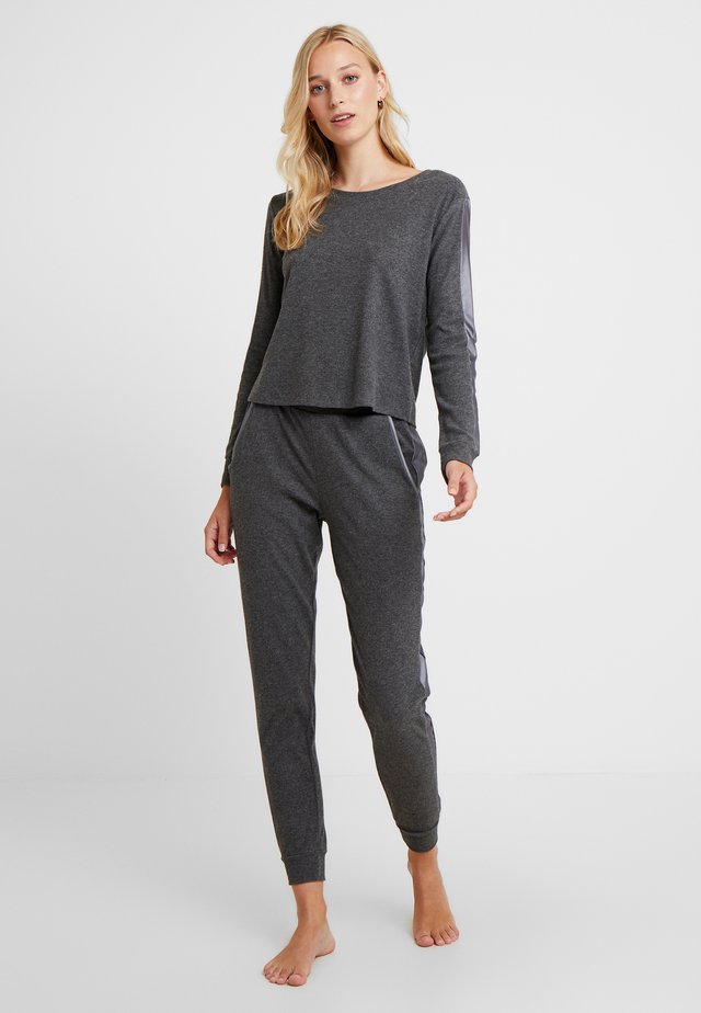 SET - Pyjama set - grey