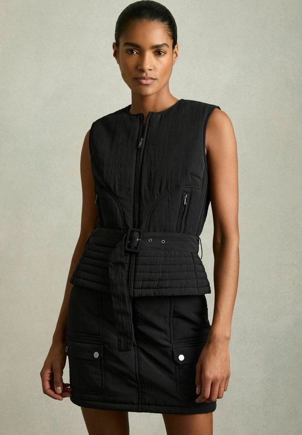 REGULAR FIT-MIO QUILTED ZIP THROUGH BELTED - Weste