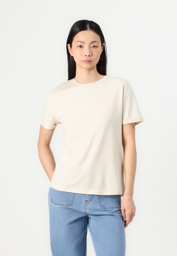 NMBRANDY - Basic T-shirt - birch4