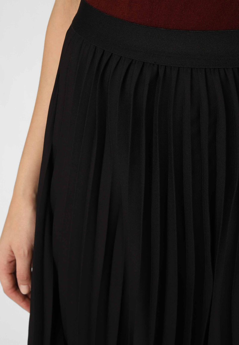 Marie Lund Maxi skirt schwarz/black Zalando