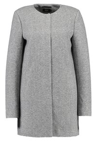 Abrigo de lana gris con textura, mangas largas, cuello redondo y corte recto. Cierre frontal sin botones visibles ni herrajes.