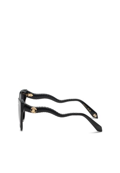 Lunettes de soleil noires avec des branches texturées en forme de serpent et des logos décoratifs dorés près des charnières, montrées de profil sur un fond blanc.