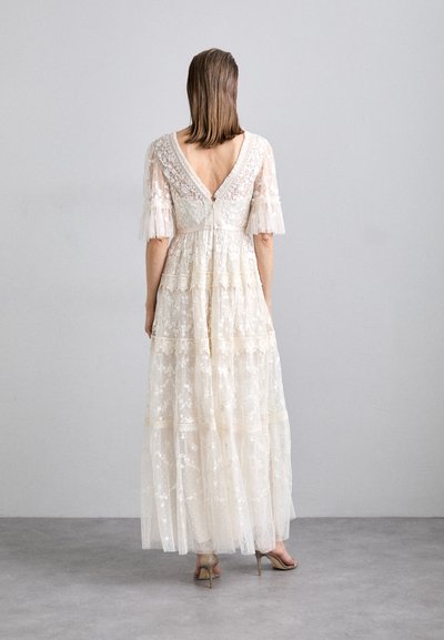 Needle & Thread ARAMINTA GOWN - Oblečenie na špeciálnu príležitosť - cream/cream
