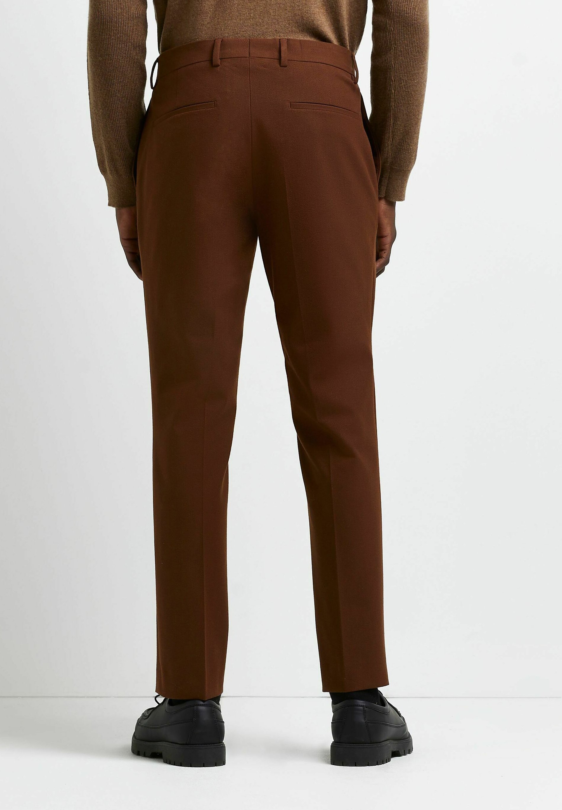 River Island Pantalón de traje - brown/marrón - Zalando.es