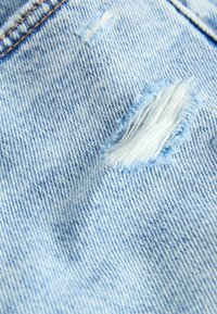 Next REGULAR FIT - Short en jean - light blue distressed