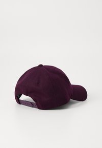 New Era MELTON 9FORTY® UNISEX - Naģene - purple